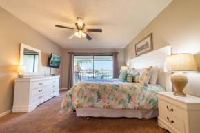 Edgewater Villa 907 'Flamingo Sunset'